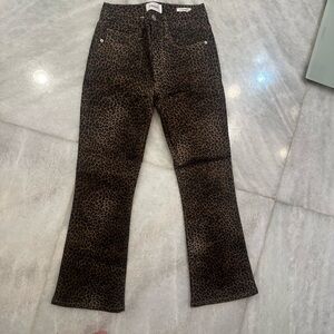 Leopard frame jeans NWOT